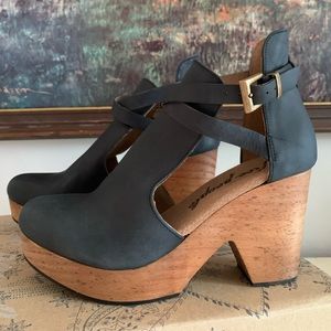 Free People Cedar Clogs